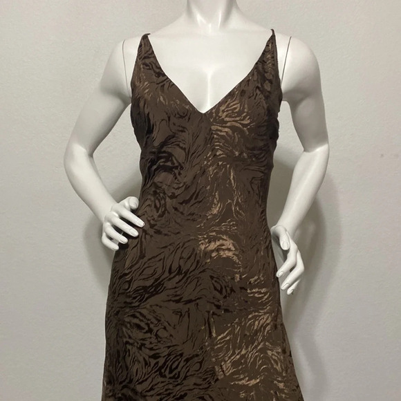 H&M Brown Asymmetrical Dress - Picture 3 of 11
